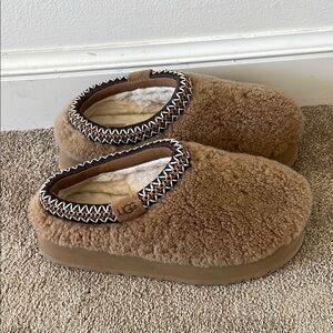 UGG Tan Shearling Slippers with Patterned Trim